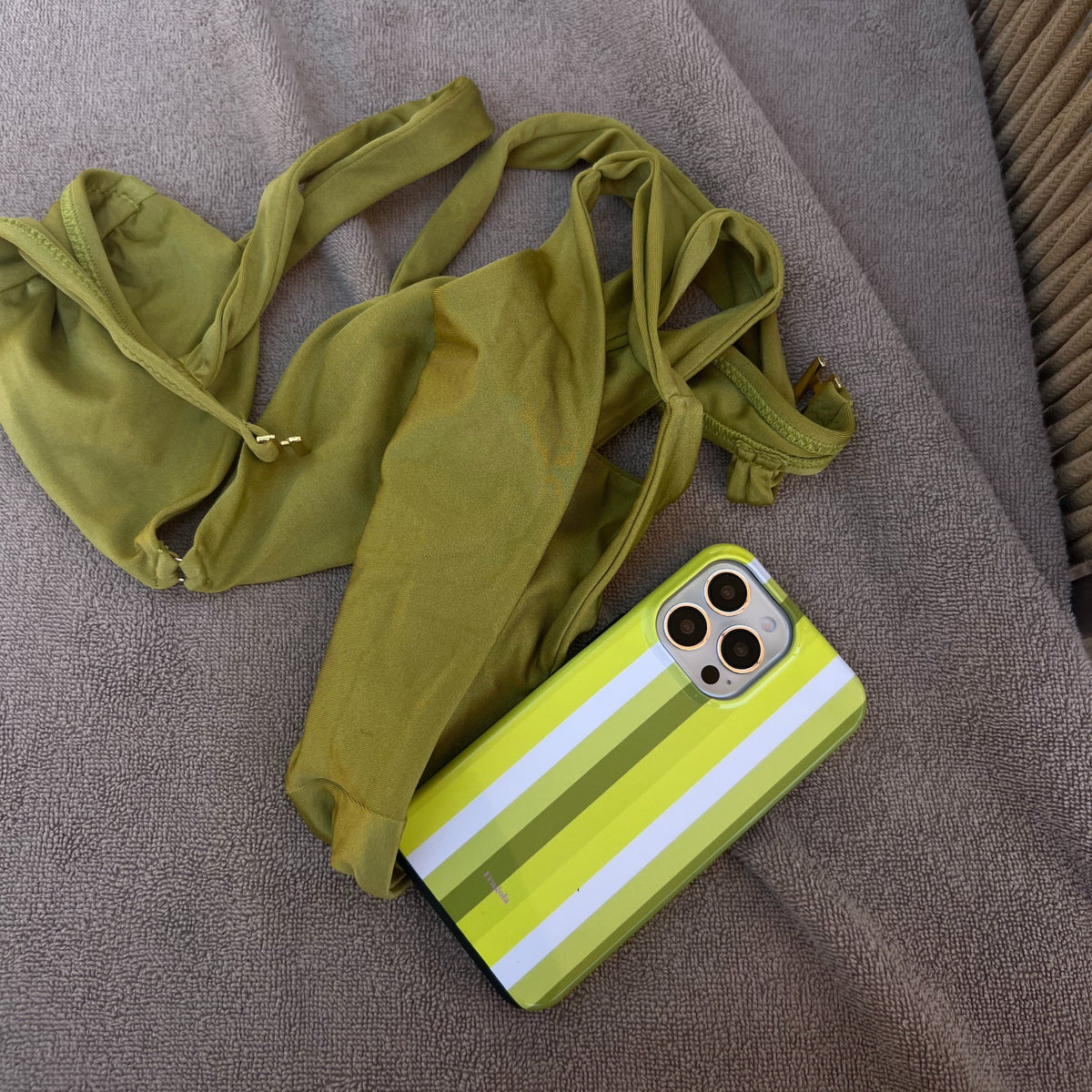 Appletini Premium Tough Shining Phone Case (Double Layer) Available For All iPhone Models