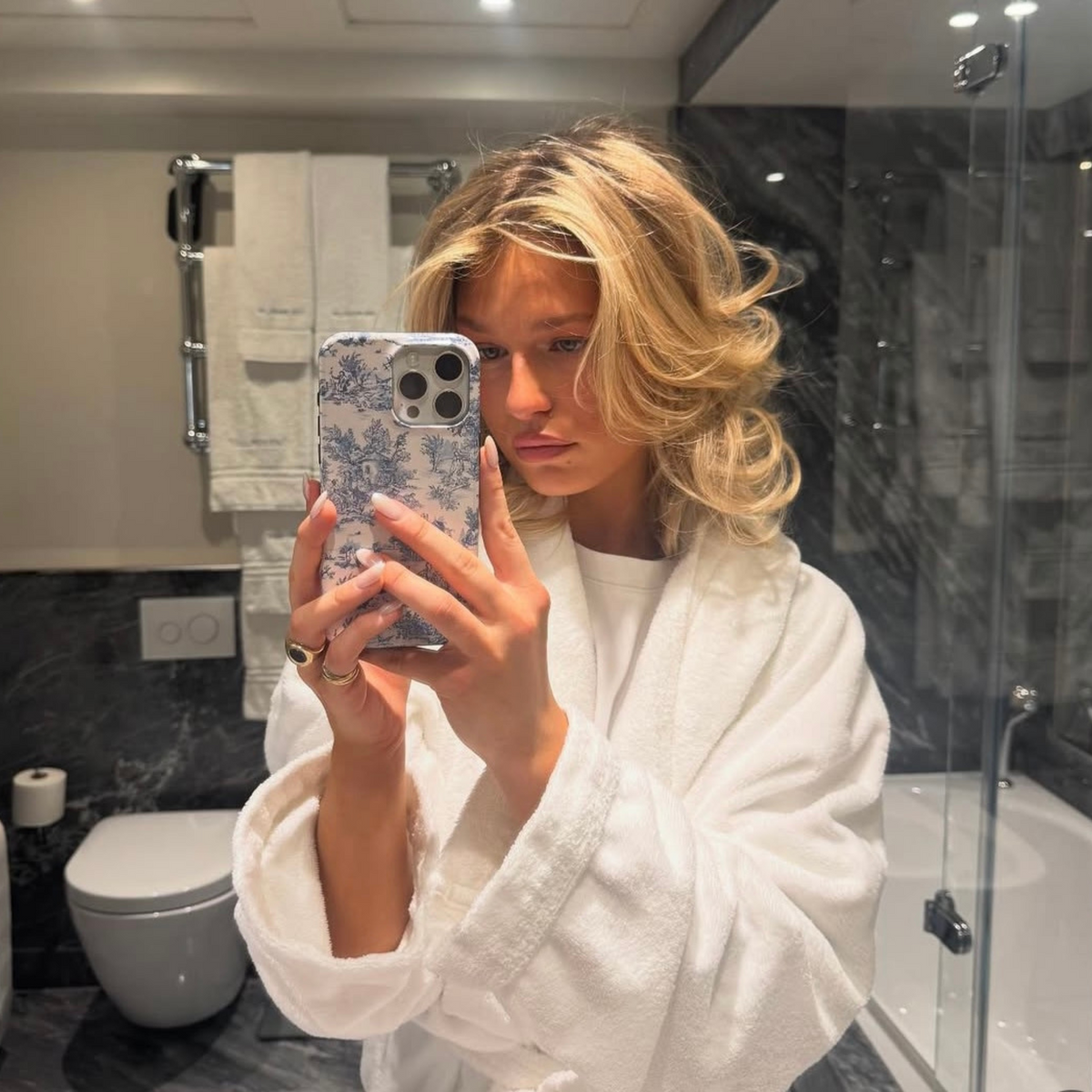 Carmen Premium Tough Shining Phone Case (Double Layer) Available For All iPhone Models