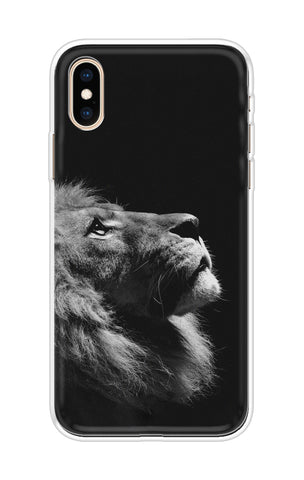 Lion Looking to Sky Soft Cover for iPhone XS