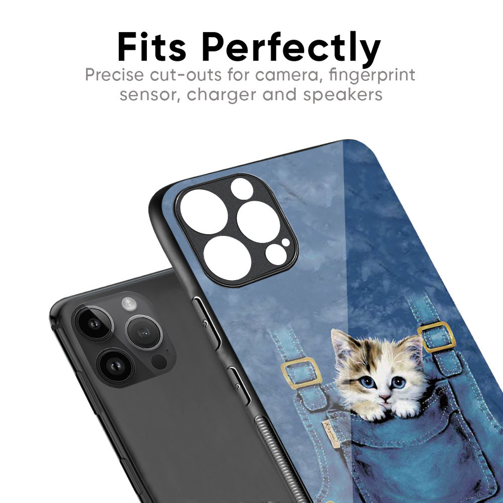 Kitty In Pocket Glass Case For iPhone 17 Pro Max