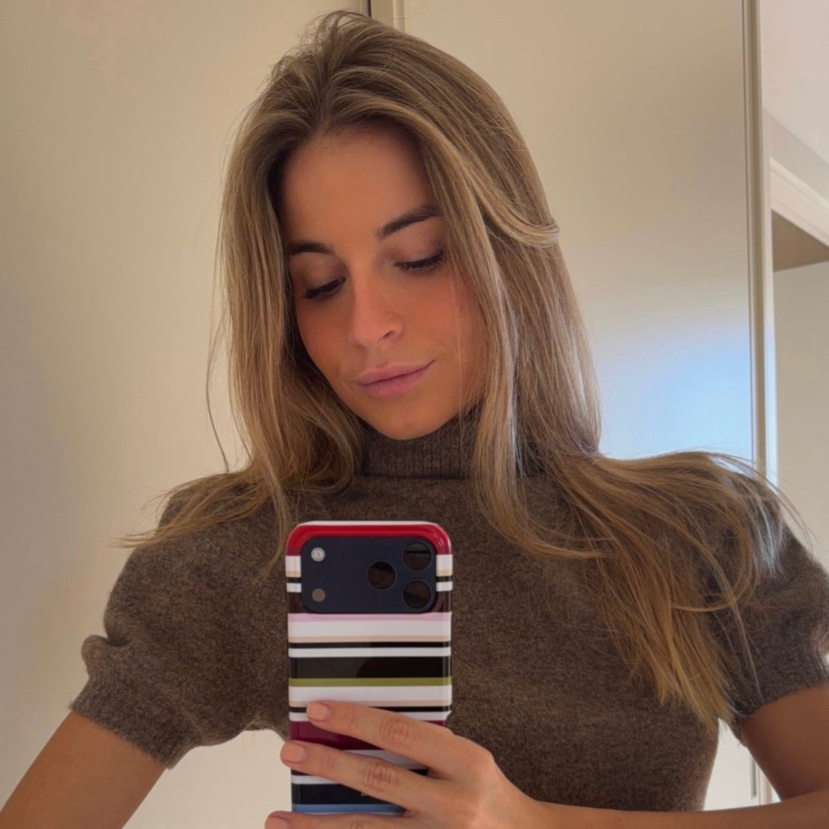 Olivia Premium Tough Shining Phone Case (Double Layer) Available For All iPhone Models