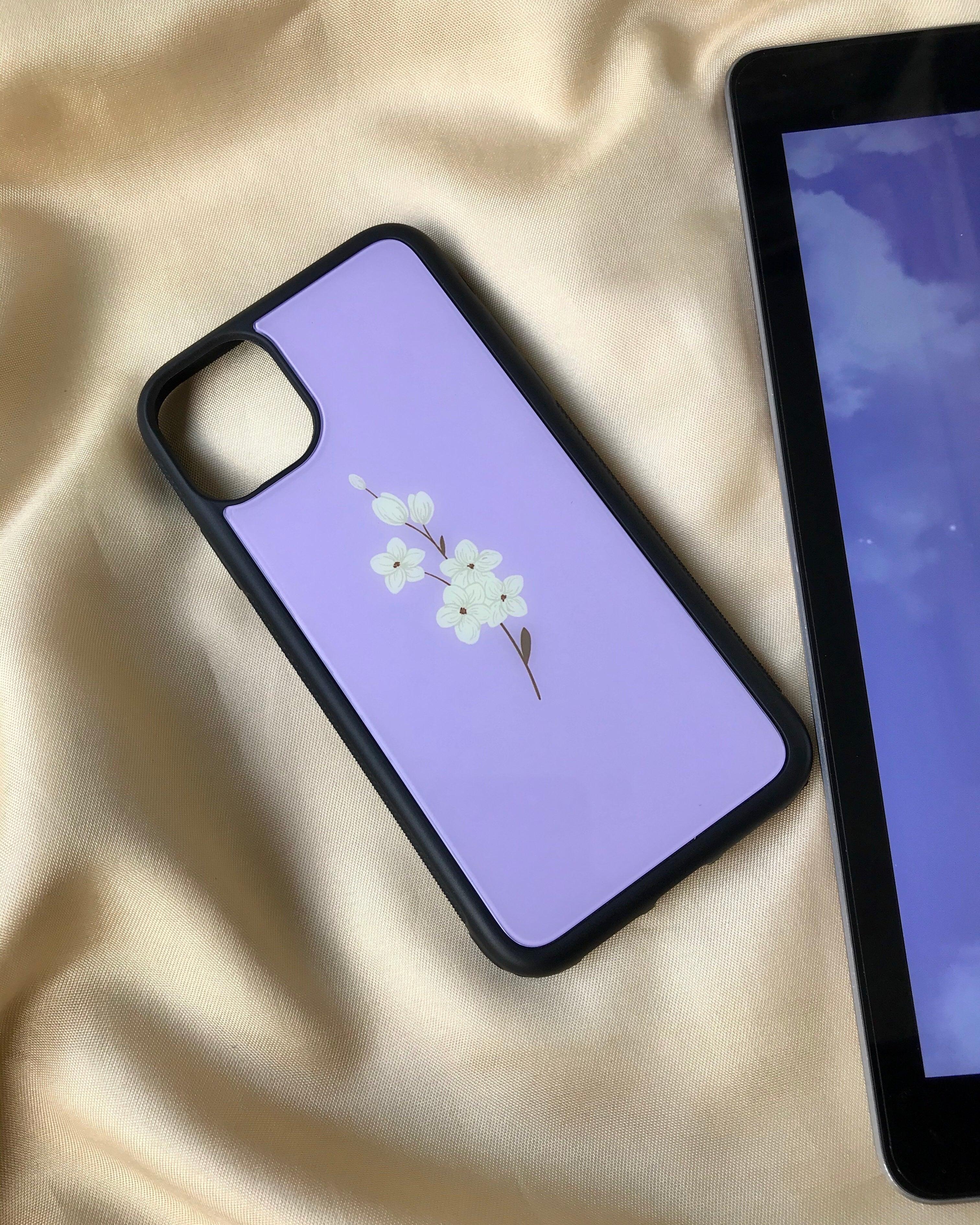 White Flower Glass Case - Case On